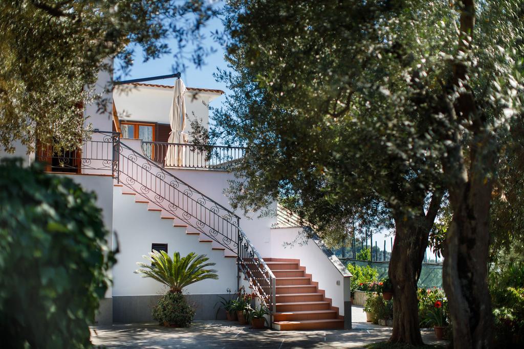 Ferienwohnung Il Nido Del Gabbiano Massa Lubrense Exterior foto